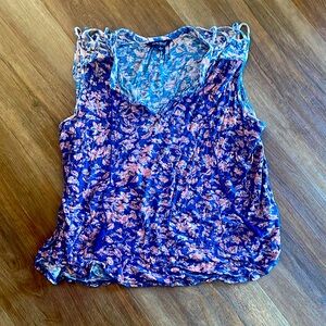 Lucky brand top